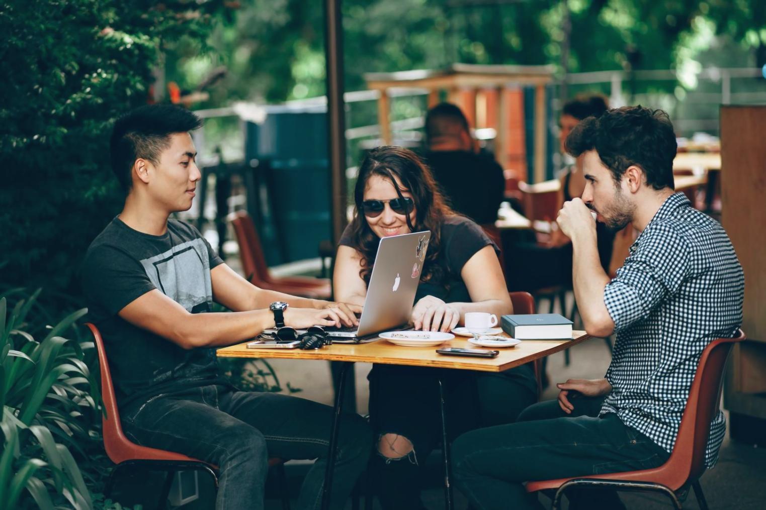 Sessione pratica di analisi SEO su strumenti reali